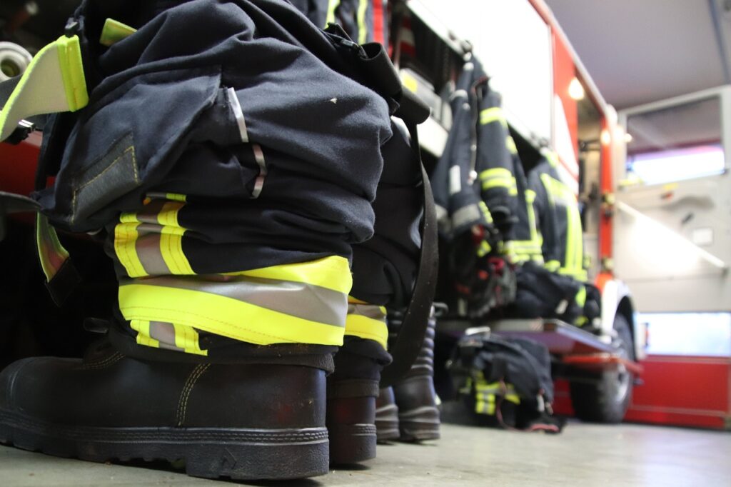 Boots Uniform Firefighter Clothing  - JamesRein / Pixabay